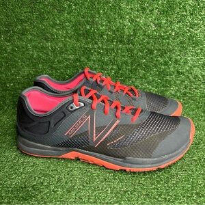 New Balance Womens Minimus Vibram Pink Gray Running Shoes Sneaker Sz 9 B